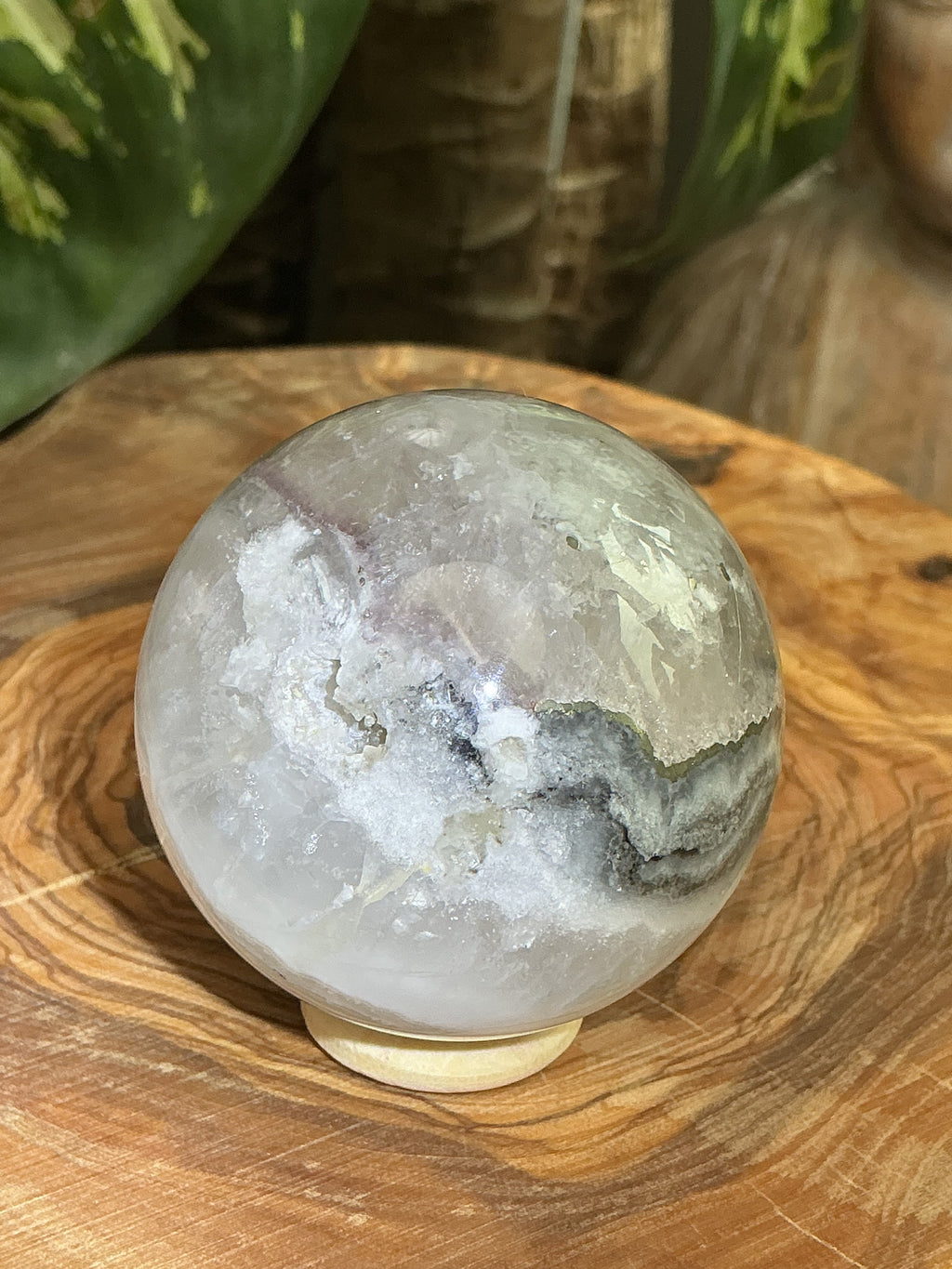 klare Fluorit mit Pyrit Kugel