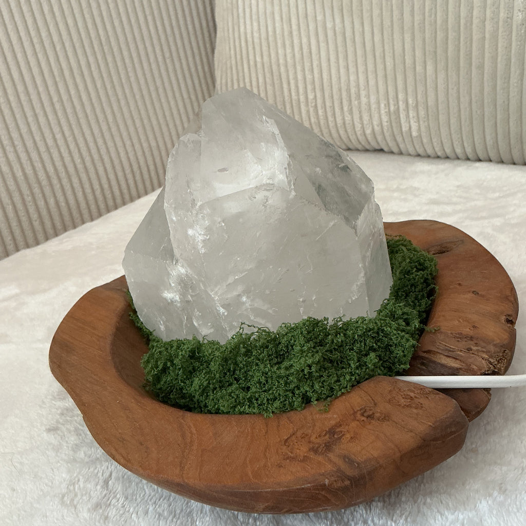 Bergkristall Rohstein Lampe inkl.Teakholzschale B-Ware