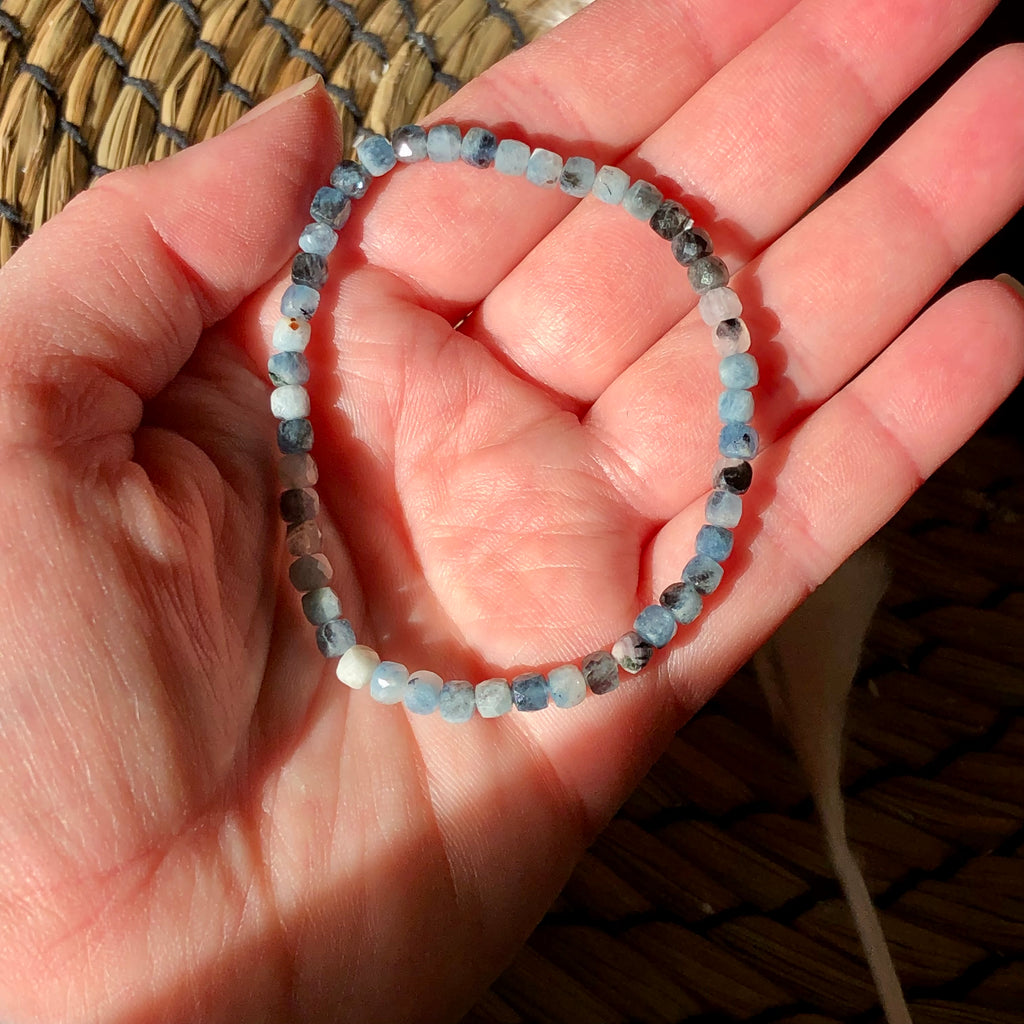 Aquamarin Würfelarmband