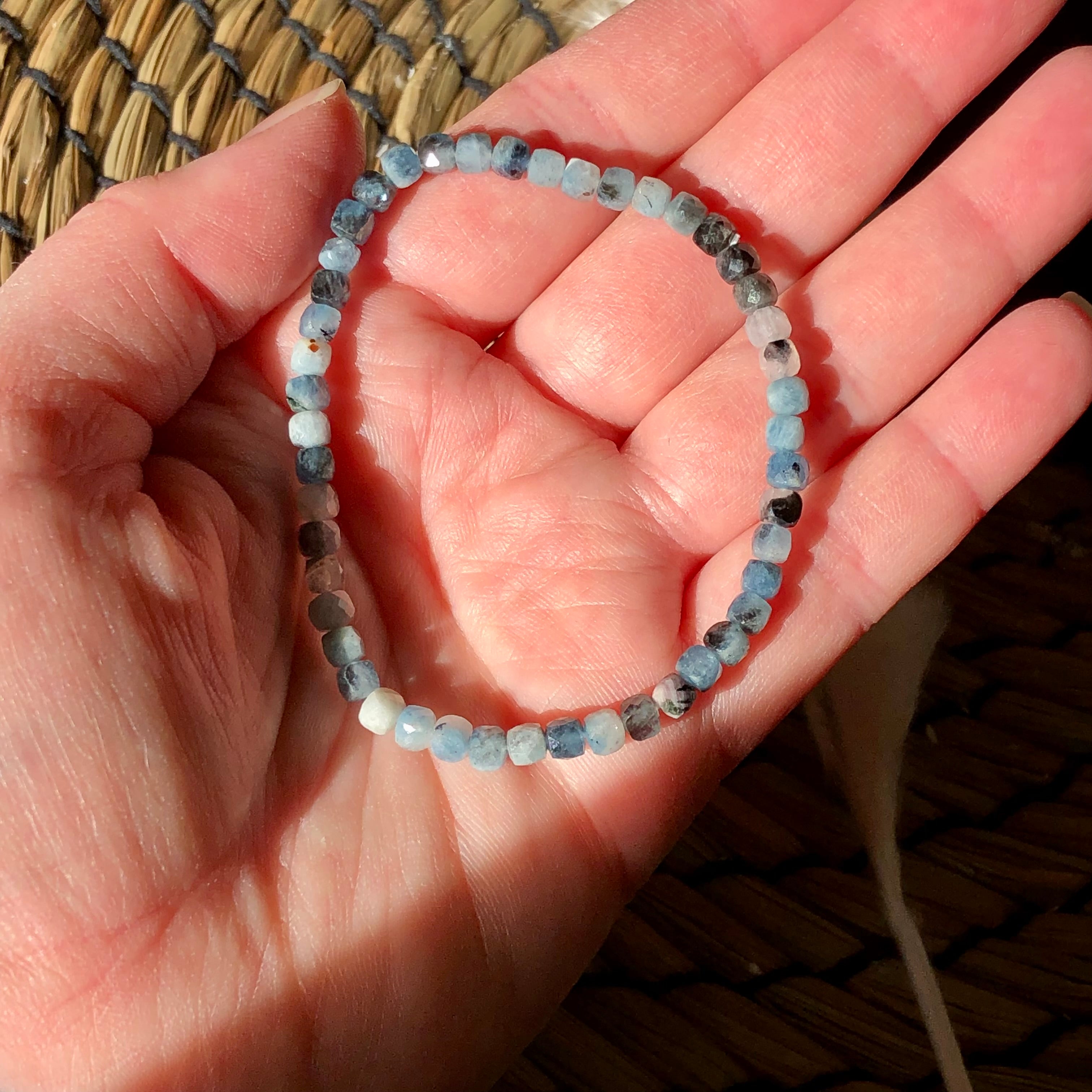 Aquamarin Würfelarmband