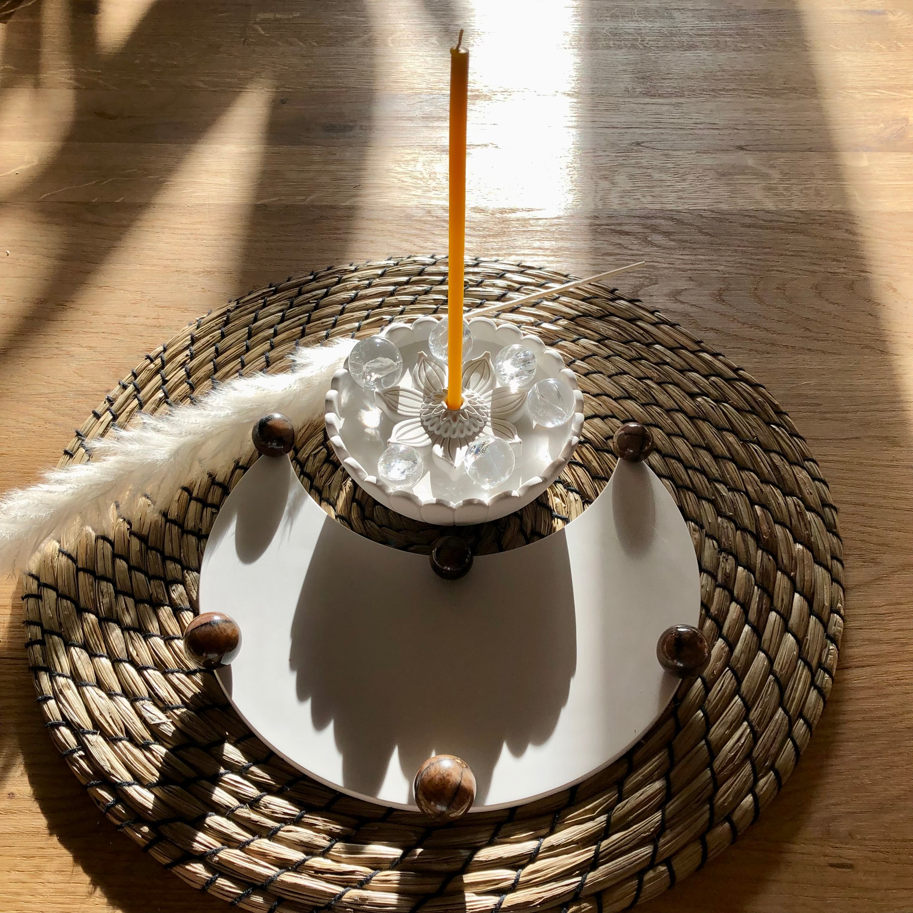 Halbmond Kugelhalter Altar