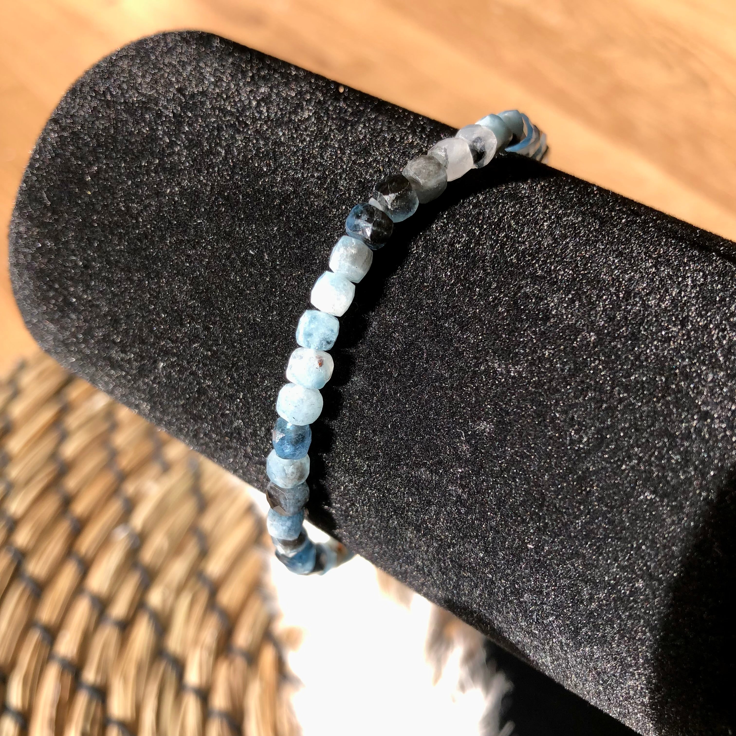 Aquamarin Würfelarmband