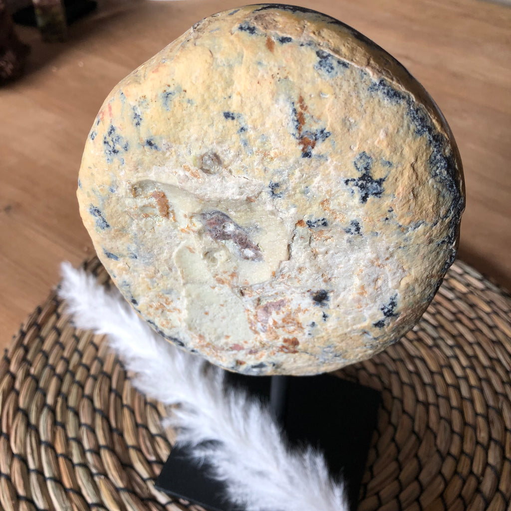 Achat mit Druse auf Stand